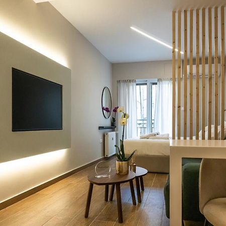 Elegant Suite - พีเรียส ภายนอก รูปภาพ
