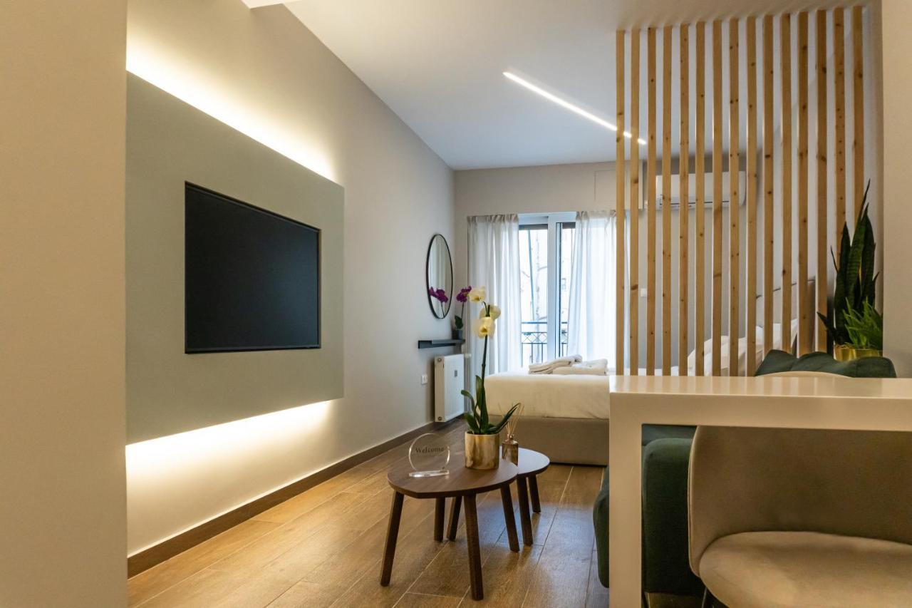 Elegant Suite - พีเรียส ภายนอก รูปภาพ
